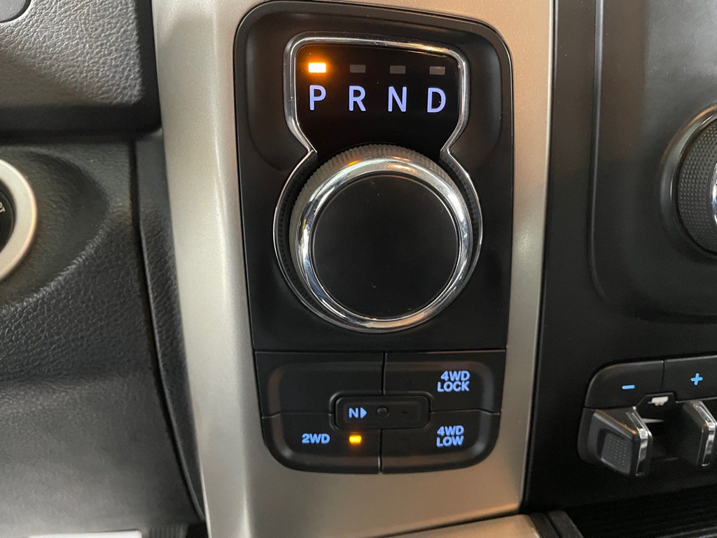 2015 RAM 1500 Image 35