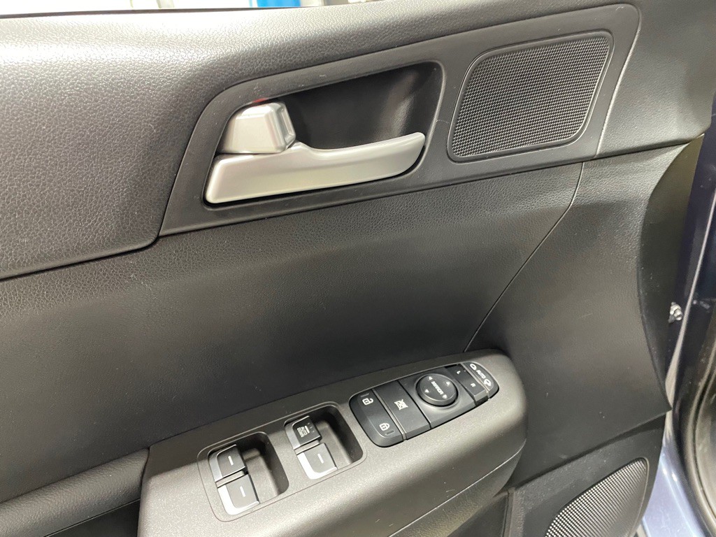 2020 Kia Sportage Image 12