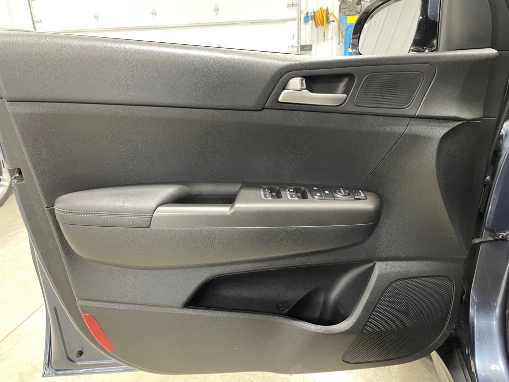 2020 Kia Sportage Image 13