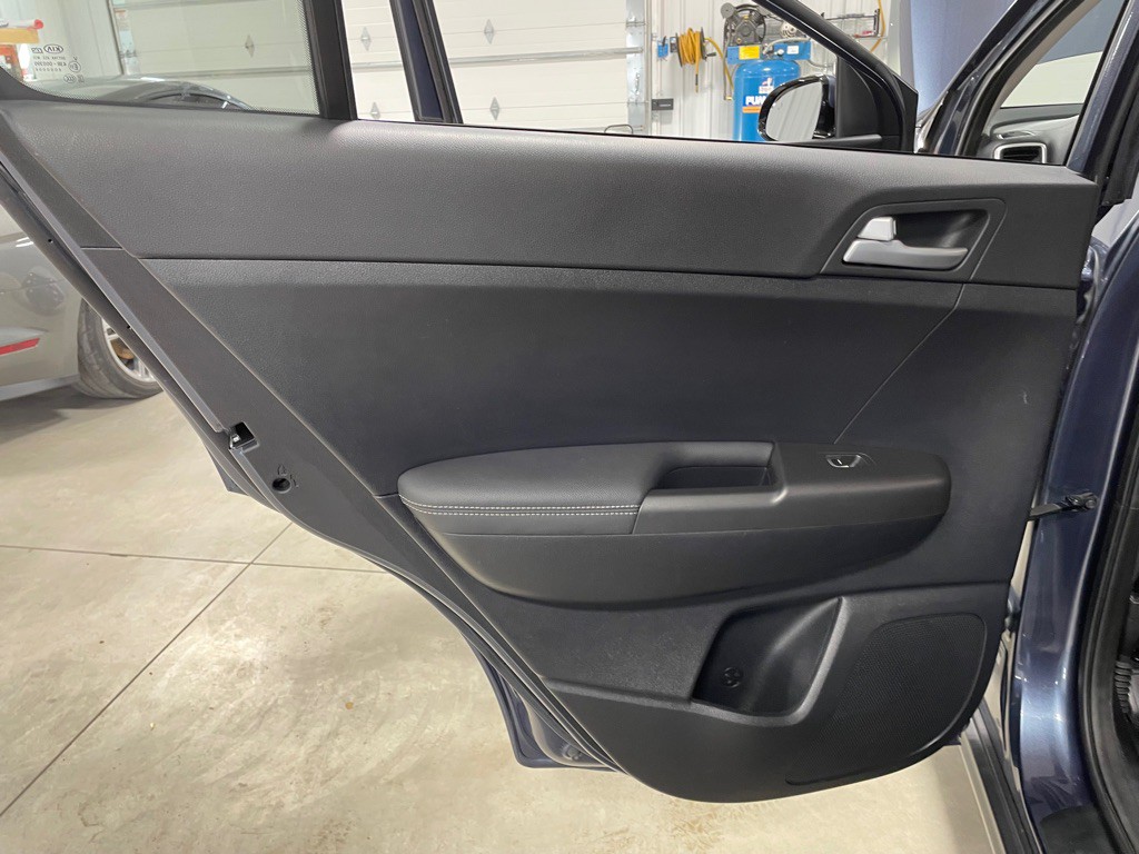 2020 Kia Sportage Image 16