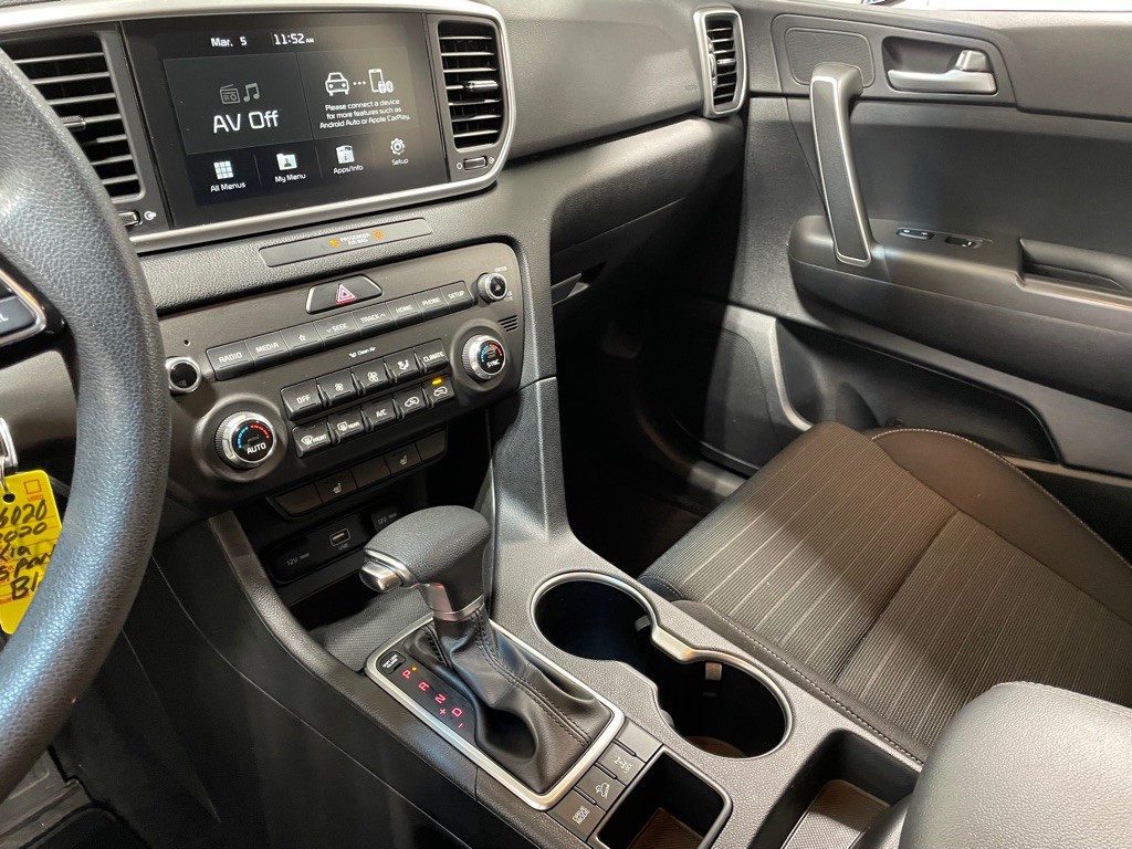 2020 Kia Sportage Image 32