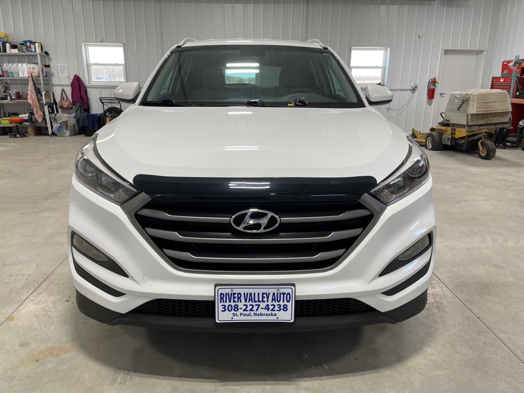 2016 Hyundai Tucson Image 2
