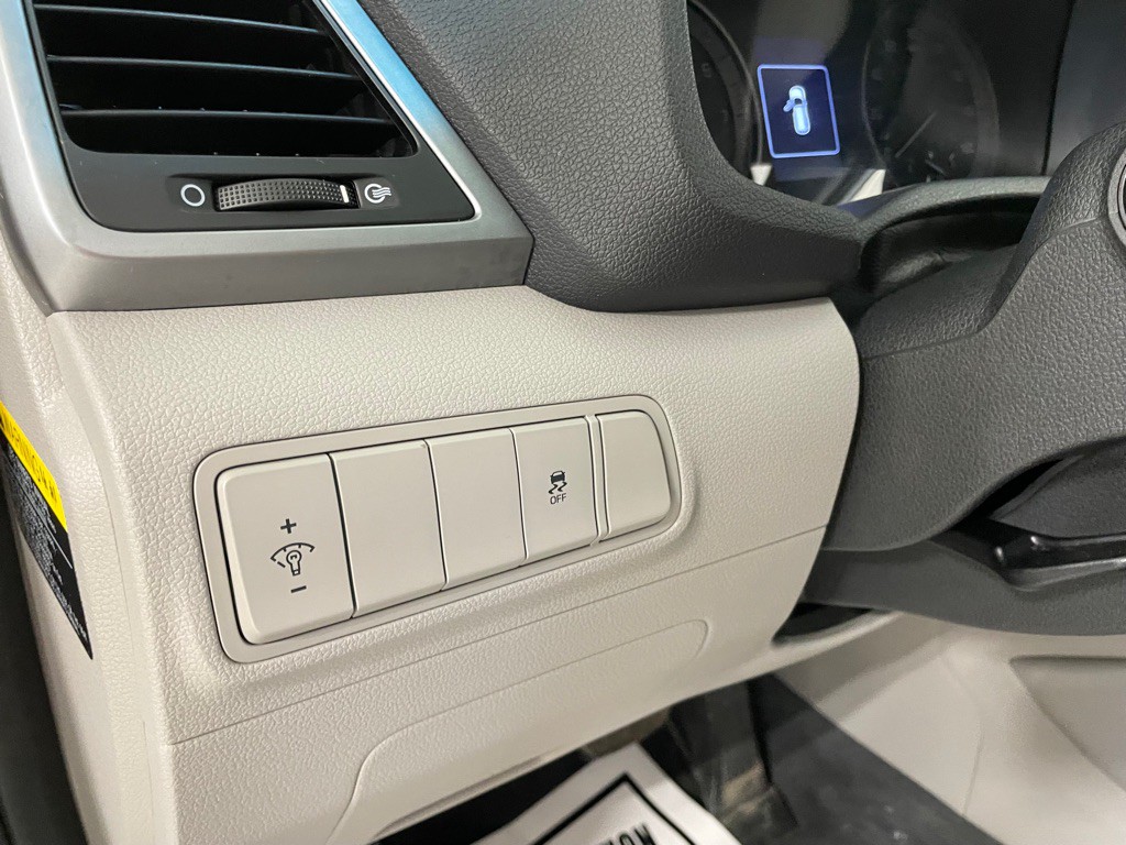 2016 Hyundai Tucson Image 27