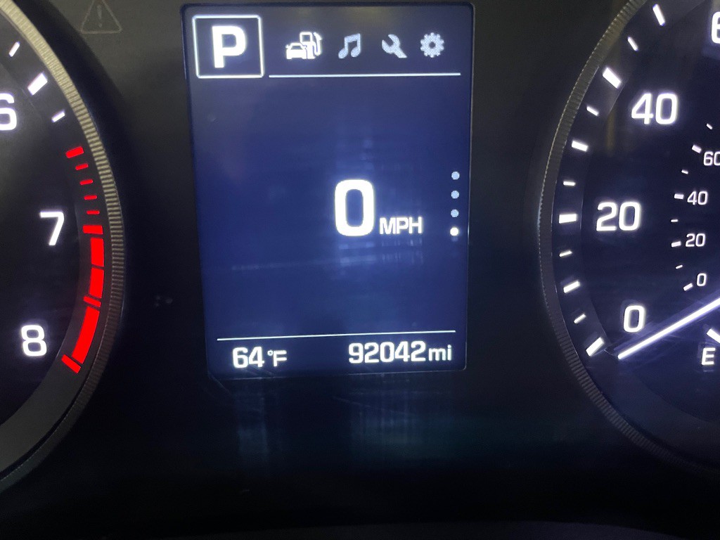 2016 Hyundai Tucson Image 28