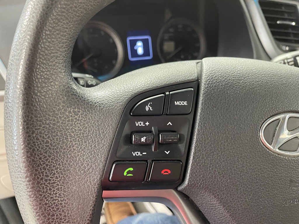 2016 Hyundai Tucson Image 30