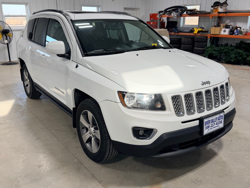2017 Jeep Compass Image 3