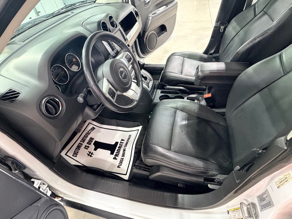 2017 Jeep Compass Image 23