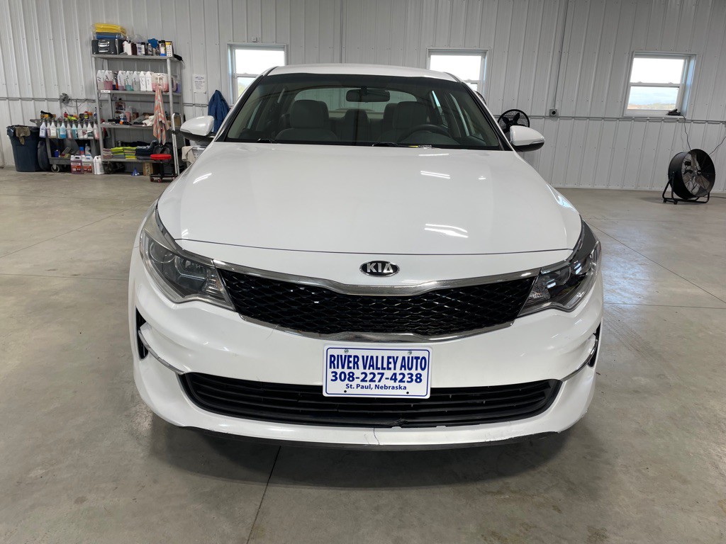 2018 Kia Optima Image 2