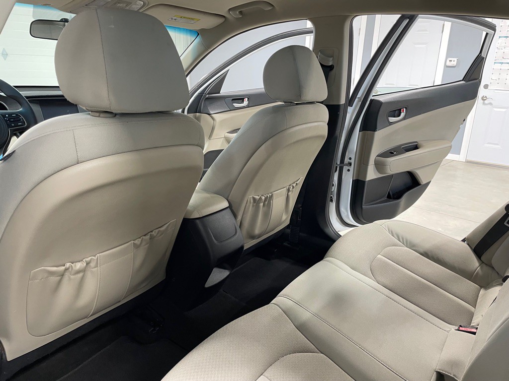 2018 Kia Optima Image 13