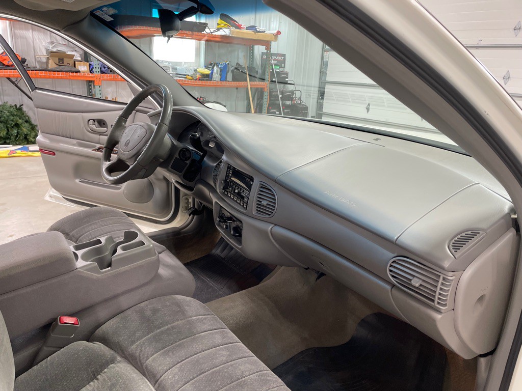 2003 Buick Century Image 21