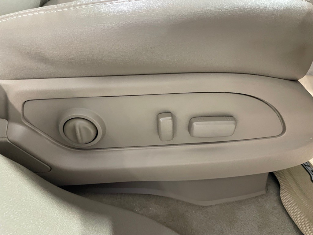 2015 GMC Acadia Image 26