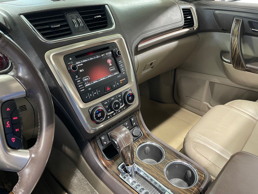 2015 GMC Acadia Image 37