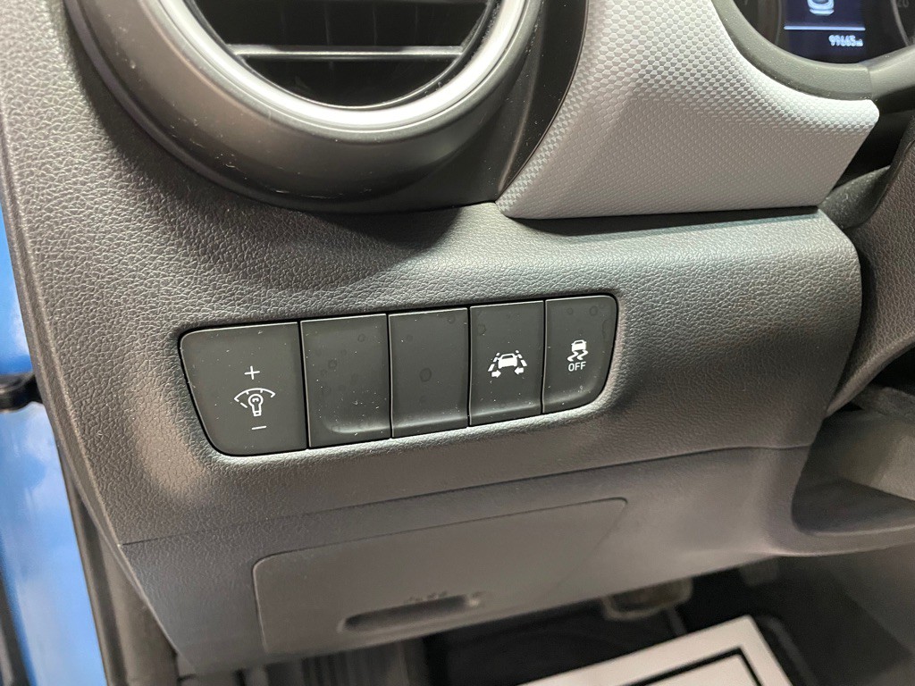 2020 Hyundai Kona Image 26