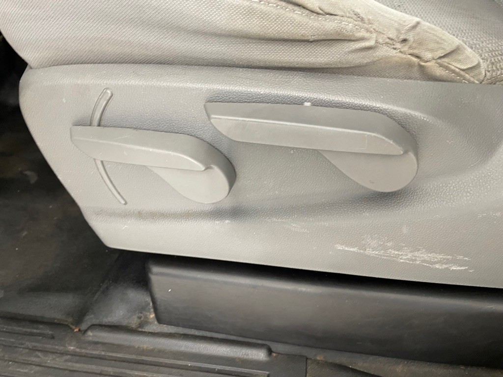 2016 GMC Sierra 2500 Image 11