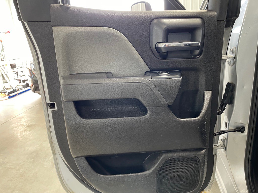 2016 GMC Sierra 2500 Image 17