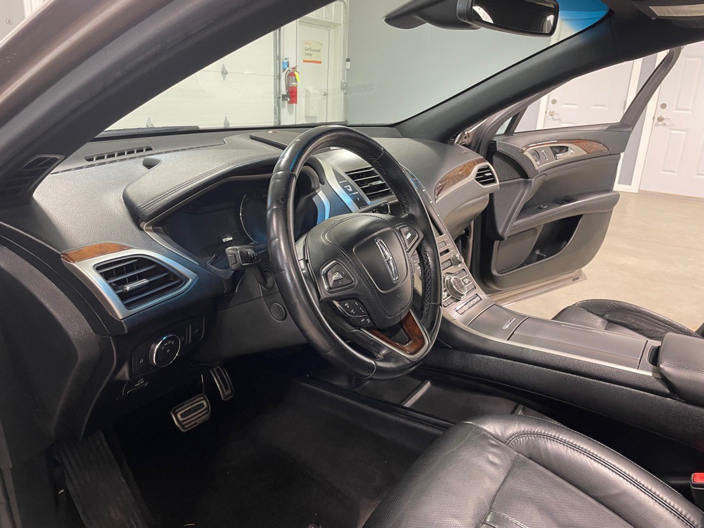 2018 Lincoln MKZ Image 9