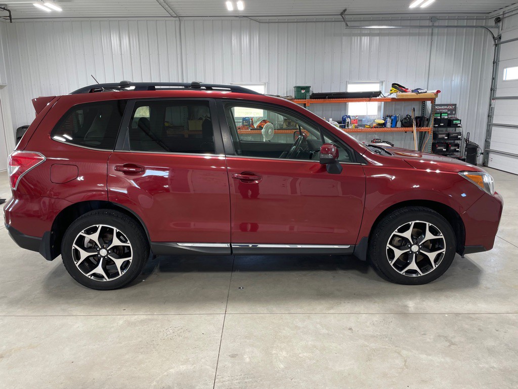 2015 Subaru Forester Image 8