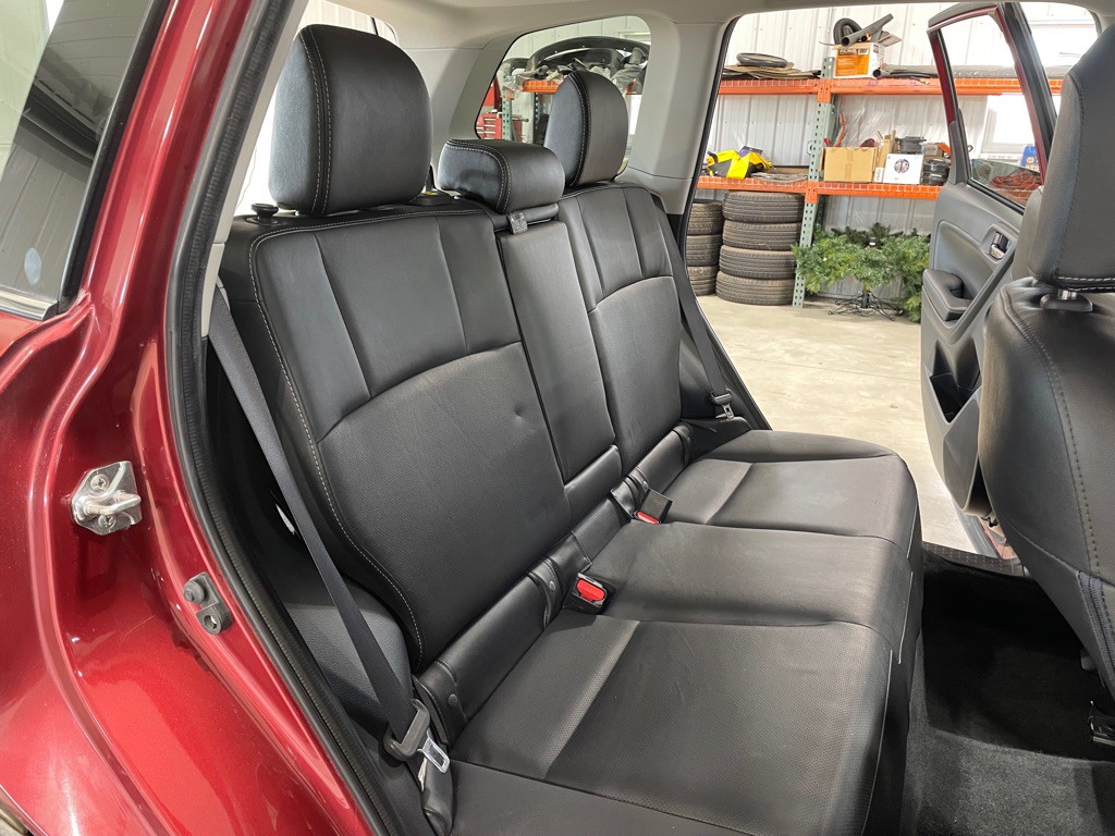 2015 Subaru Forester Image 21