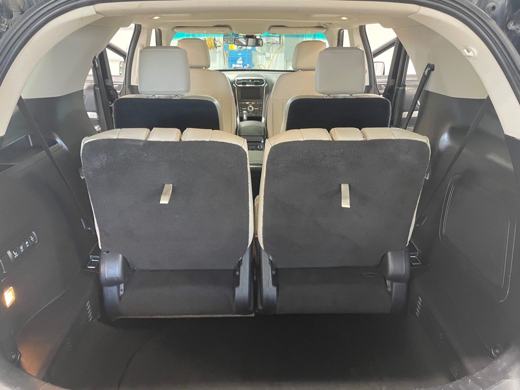 2016 Ford Explorer Image 21