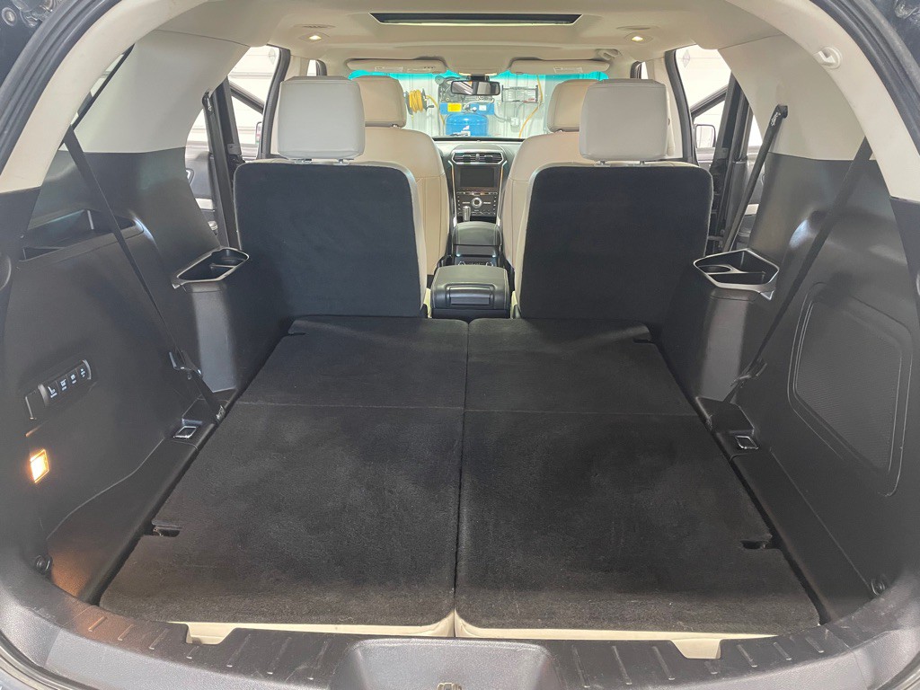 2016 Ford Explorer Image 22