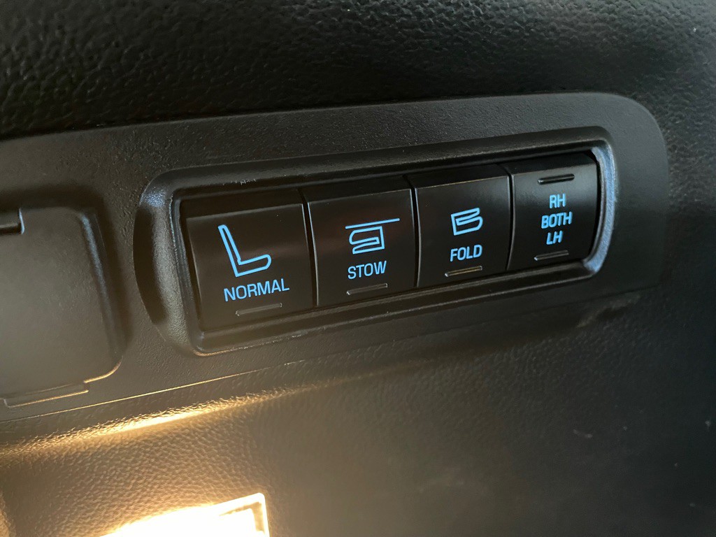 2016 Ford Explorer Image 24