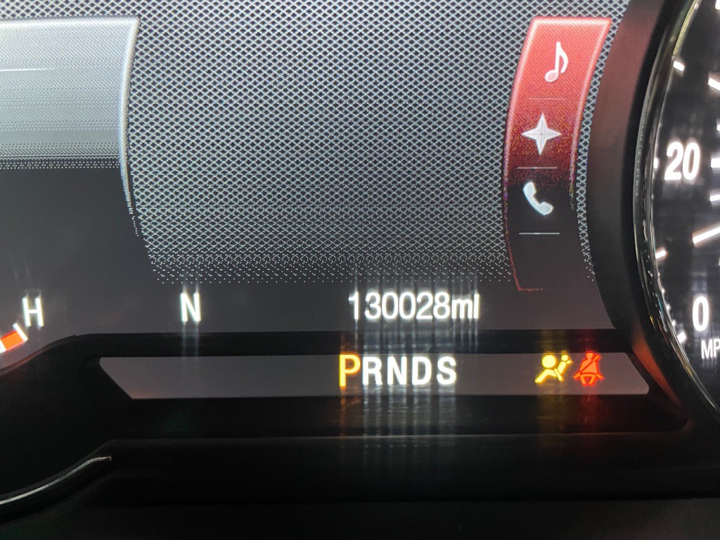 2016 Ford Explorer Image 35