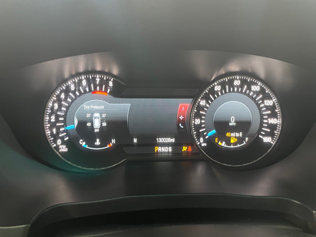 2016 Ford Explorer Image 36