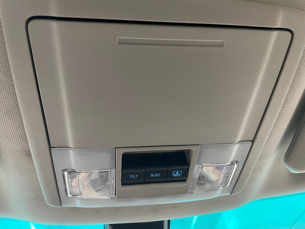 2016 Ford Explorer Image 42