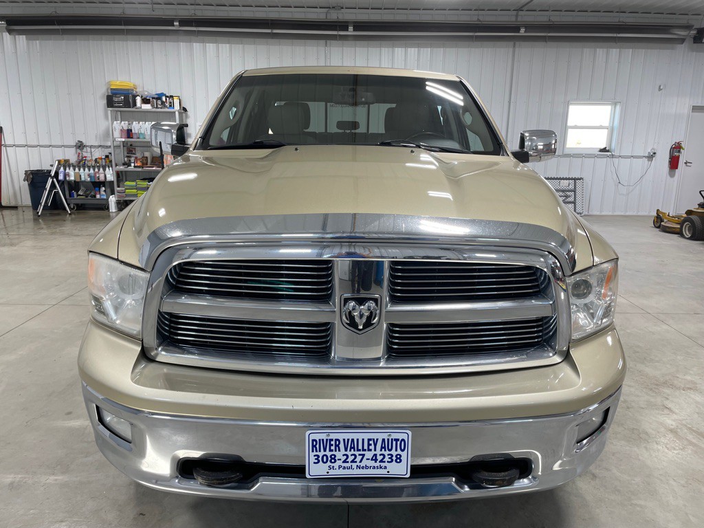 2011 RAM 1500 Image 2