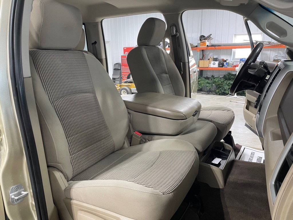 2011 RAM 1500 Image 25