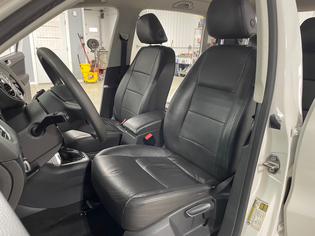 2012 Volkswagen Tiguan Image 10