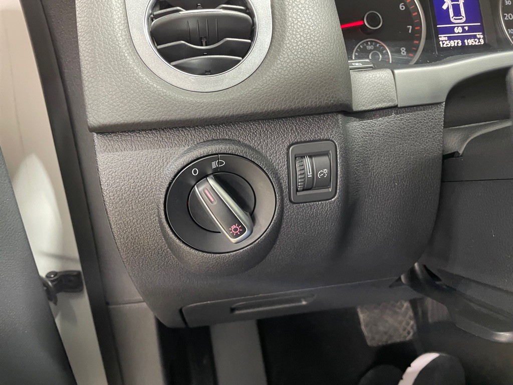 2012 Volkswagen Tiguan Image 26