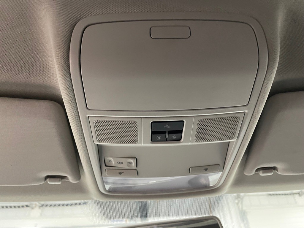 2012 Volkswagen Tiguan Image 31
