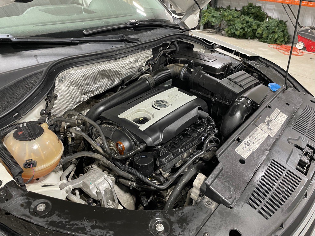 2012 Volkswagen Tiguan Image 35