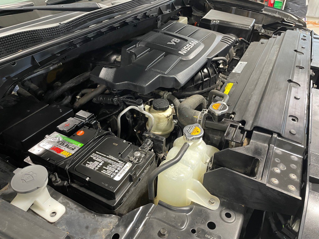 2017 Nissan Titan Image 37