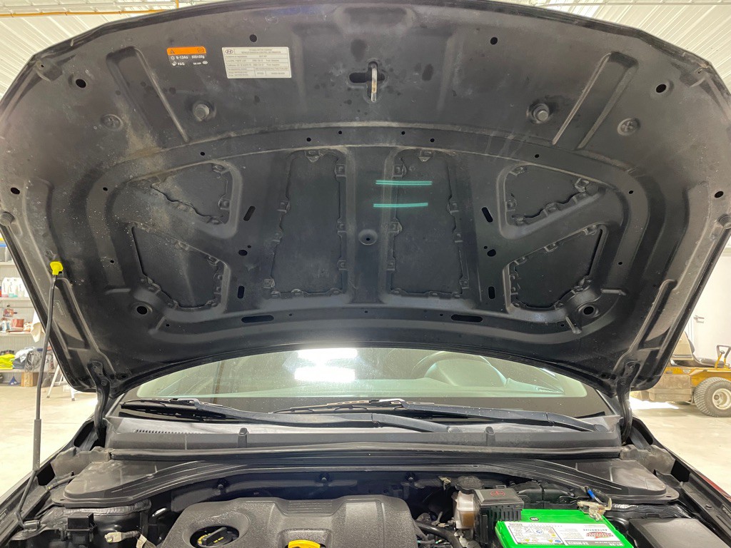 2017 Hyundai Elantra Image 37