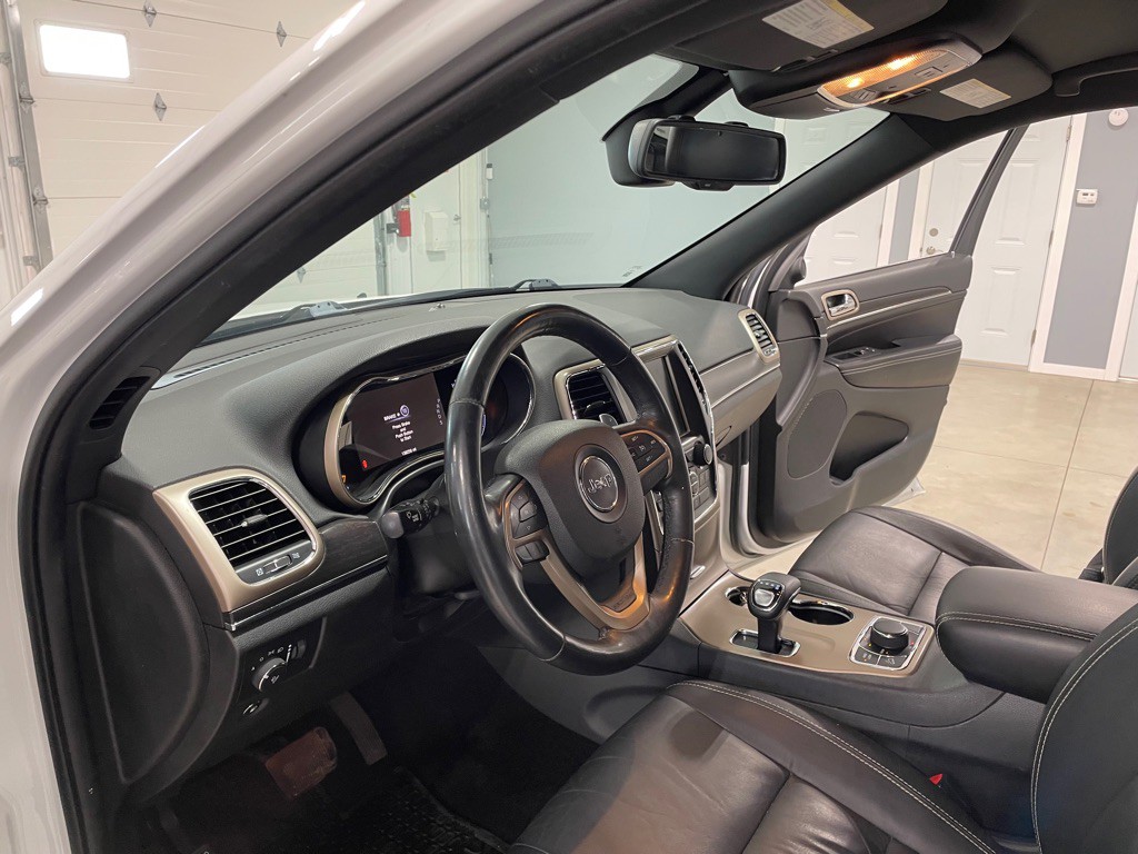 2015 Jeep Grand Cherokee Image 9