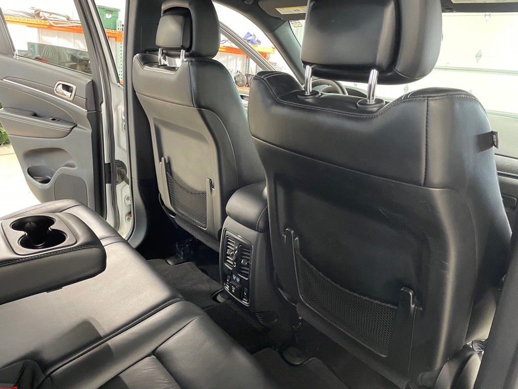 2015 Jeep Grand Cherokee Image 21