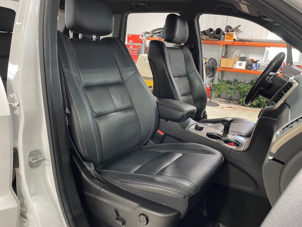 2015 Jeep Grand Cherokee Image 25