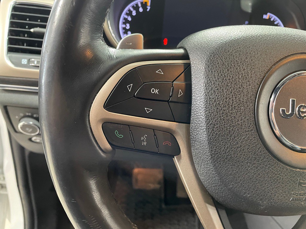 2015 Jeep Grand Cherokee Image 31