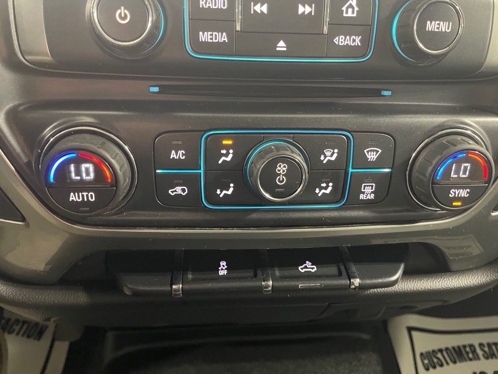 2015 Chevrolet Silverado 1500 Image 31