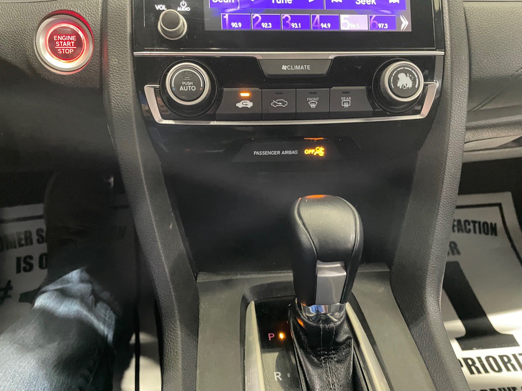 2019 Honda Civic Image 26