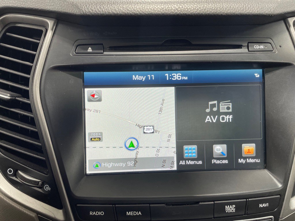 2017 Hyundai Santa Fe Image 34