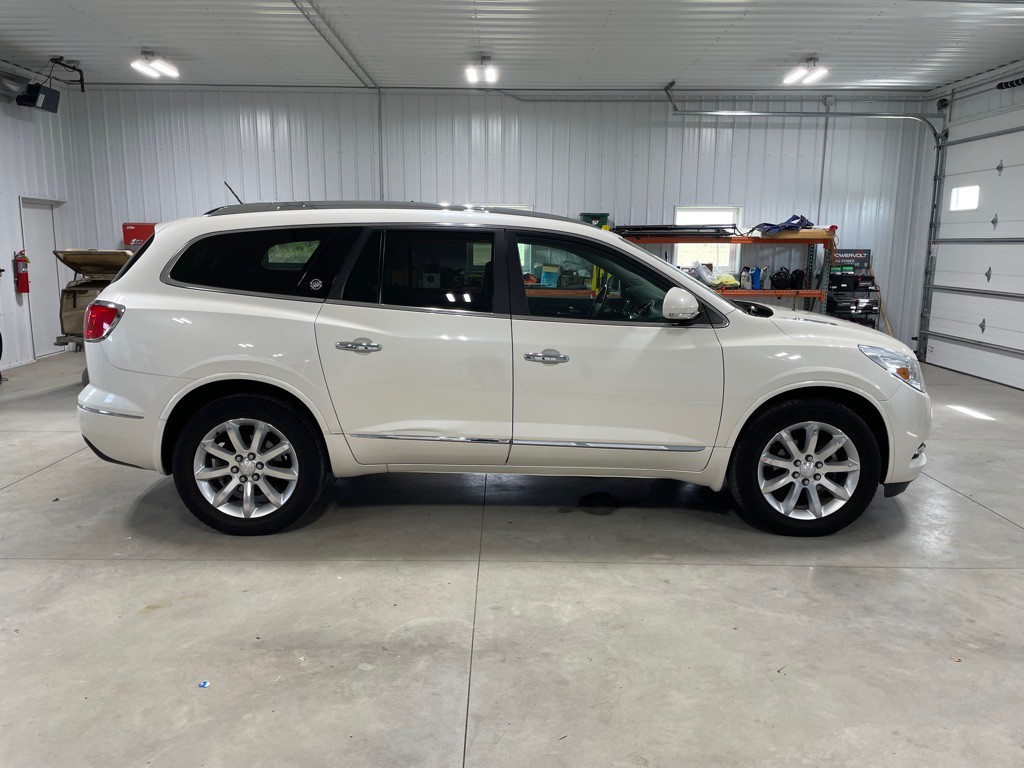 2014 Buick Enclave Image 8