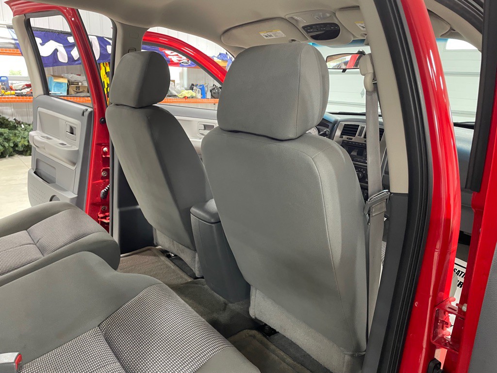2007 Dodge Dakota Image 21