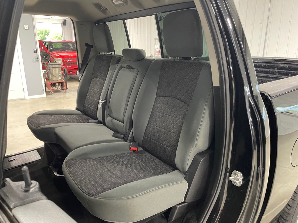2014 RAM 1500 Image 15