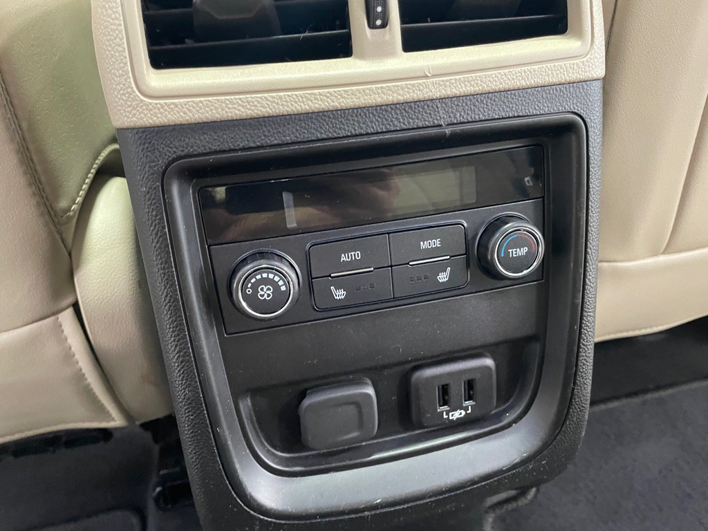 2019 Buick Envision Image 16