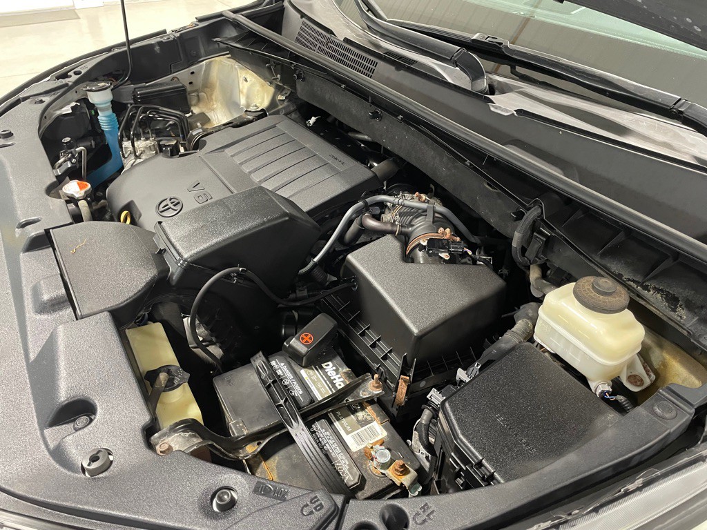 2016 Toyota Highlander Image 43