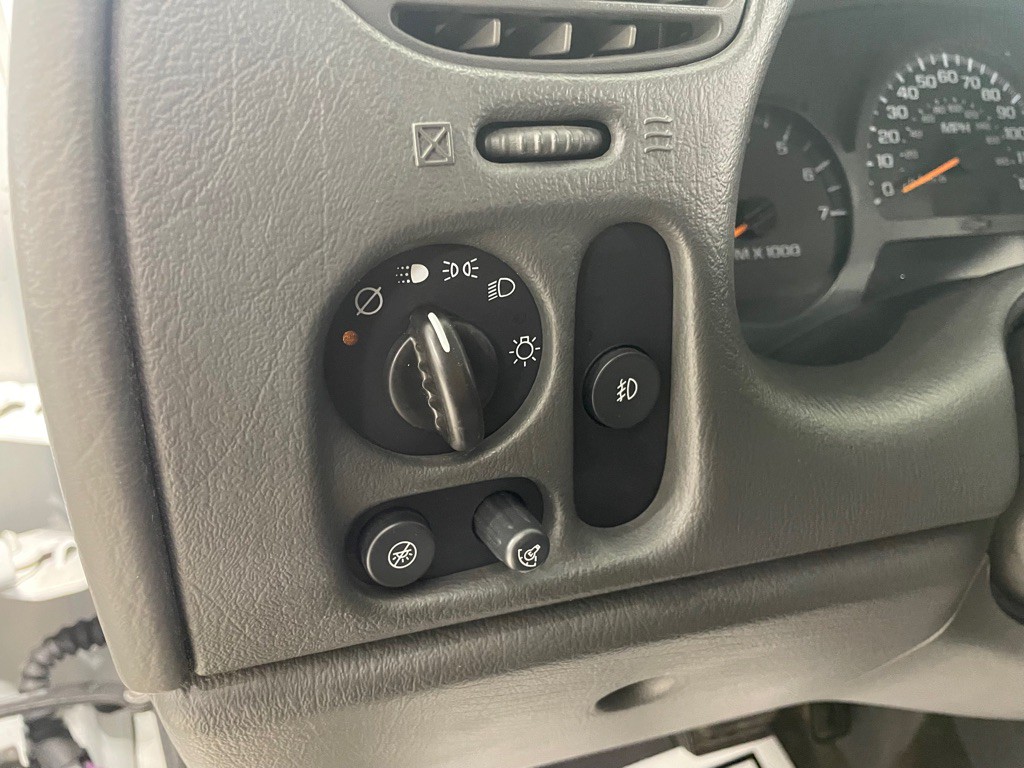 2004 Chevrolet Trailblazer Image 24
