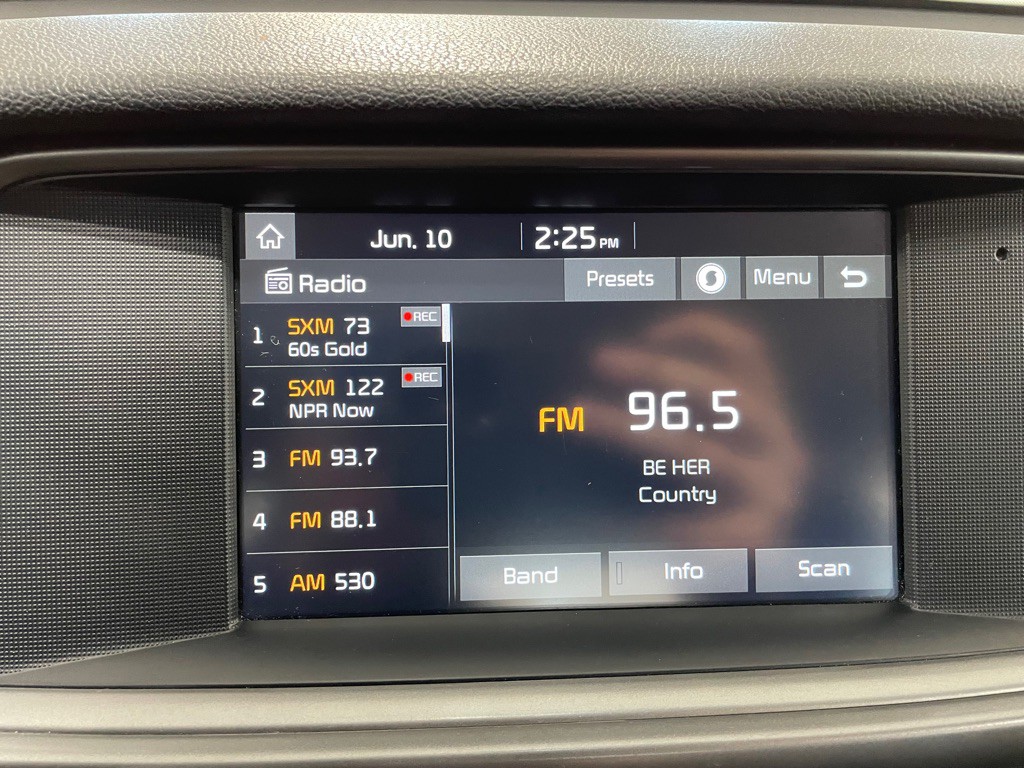 2018 Kia Optima Image 28